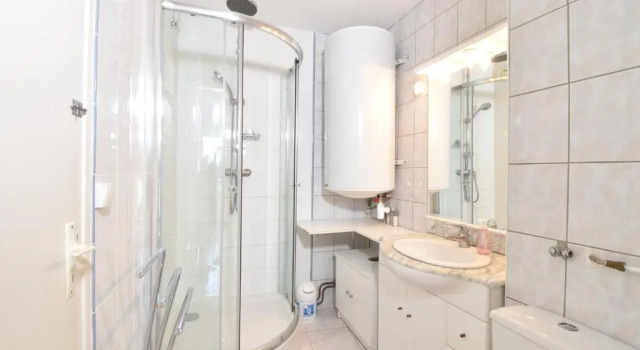 Апартаменты Appartement 8 couchages front de mer le Chabian
