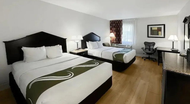Номер Premium 1734 West Hotel