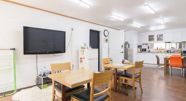 Haru Guest House, Забронировать Гостевой дом Гостевые дома Сеула, рядом с Ресторан Nonhyeon Yangkkochi, Гостевой дом