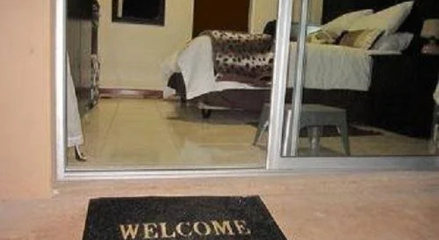 Suzi's Place Guest Rooms, Buchen Sie Pension Centurion Tshwane