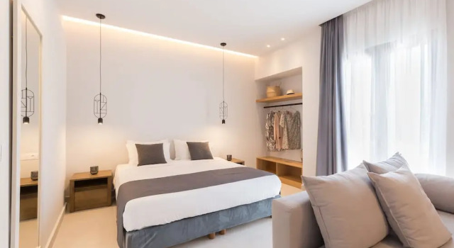 Полулюкс с балконом Calmare suites