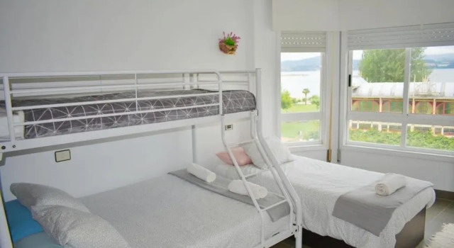 Apartamento La Playa, Varaa Huoneisto Sada 