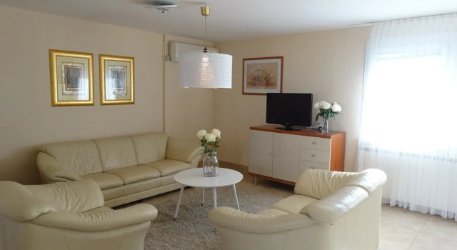 Holiday House Lidija