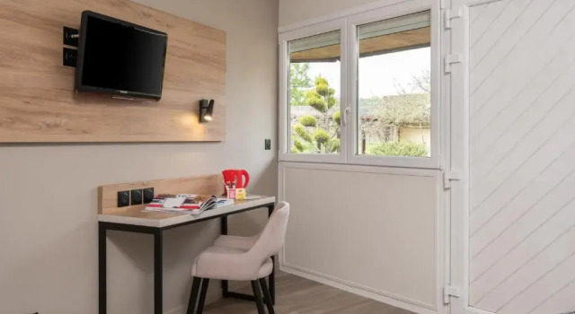 Двухместный номер Standard Charme Hôtel, Montbéliard Sud