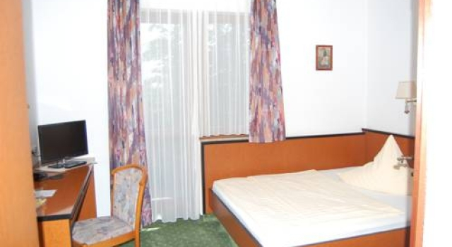 Hotel zum Nussbaum, Prenota Hotel Hotel a Sassonia con parcheggio, Parcheggio