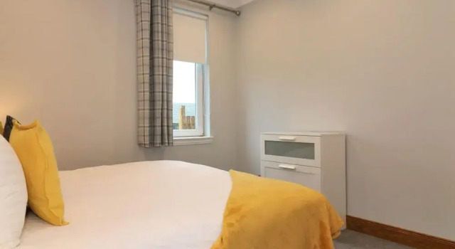 Greenlees Clubhouse 3 bed - Cambuslang, Забронировать Отель Отели Glasgow & The Clyde Valley с парковкой, Парковка