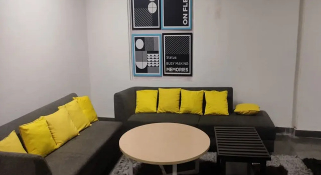 Abuzz Oxfordcaps Roopnagar - Campus Accommodation