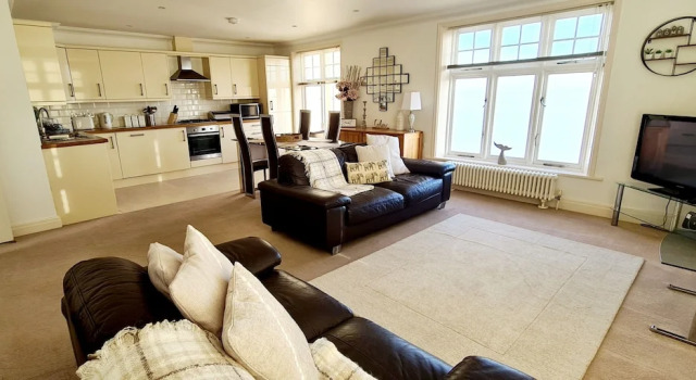 Shore Thing - Beachfront Apartment - Sleeps 4, Book Lejlighed Lejligheder i Ramsgate, Lejlighed