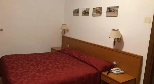 Agriturismo Cascina del Vai, Buchen Sie Hotel Cairo Montenotte Ligurien