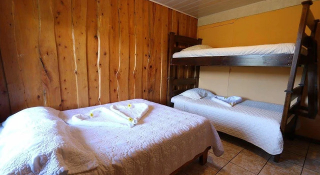 Moras Place B&B - Hostel