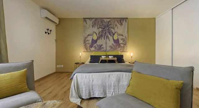 Appartement Le Toukan, Book Apartment Hotels in Saint-Paul with Parking, Parking