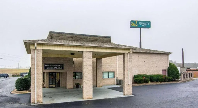 Comfort Inn Oakwood, Rezerwuj Hotel Gainesville Georgia