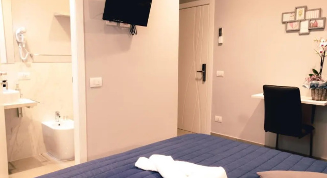 Deluxe Doppel Zimmer mit Bergblick Affittacamere Orchidea TouristsHesperia Hospital