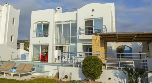 Вилла Superior BLUE CORAL BEACH VILLAS three exclusive villas - Poseidon - Nautilus - Oceanos - and - Baby Coral bungalow