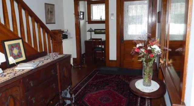 Spillett House B & B, Забронировать Отель Отели и гостиницы Шарлоттауна, рядом с Red Shores Racetrack &amp; Casino, Отель