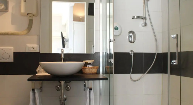 Balkonlu Süper oda Hôtel Alexandra