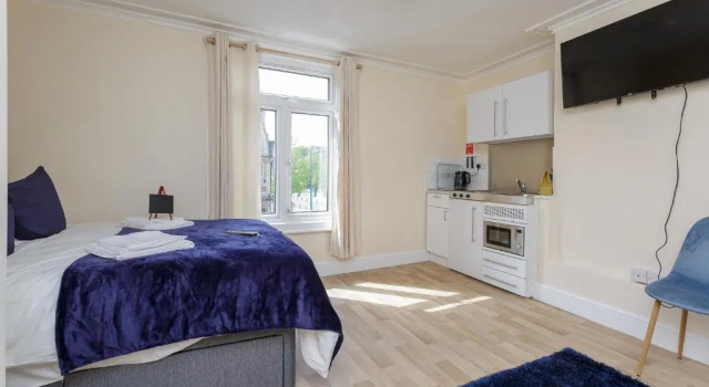 Студия St Marys Modern Central Huge Studio Apartments
