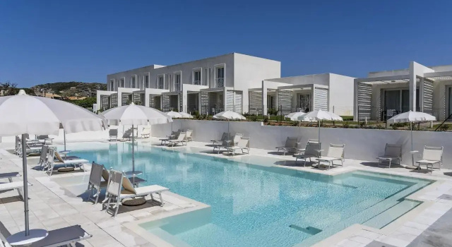 Residence Capo Falcone Stintino - ISR01101i-CYA, Забронировать Отель Отели Стинтино с бассейном, рядом с Пляж Габбиано, Бассейн