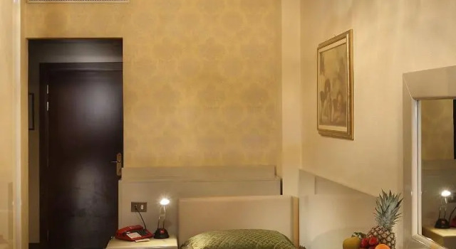 Одноместный номер Classic Grand Hotel Plaza & Locanda Maggiore