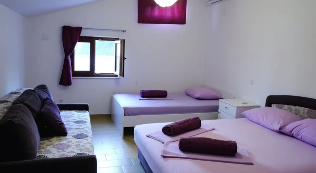 Lovely Apartment With Great sea View Terrace, Shared Pool, Directly on the Beach