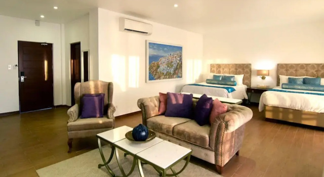 Люкс Executive с балконом Thunderbird Resorts - Poro Point