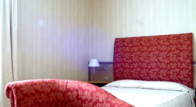 Номер Classic Poli Hotel