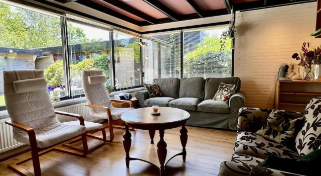 Holiday home for 6 in Sint Maartenszee, Забронировать Отель Синт-Мартенсзе Kop van Noord-Holland