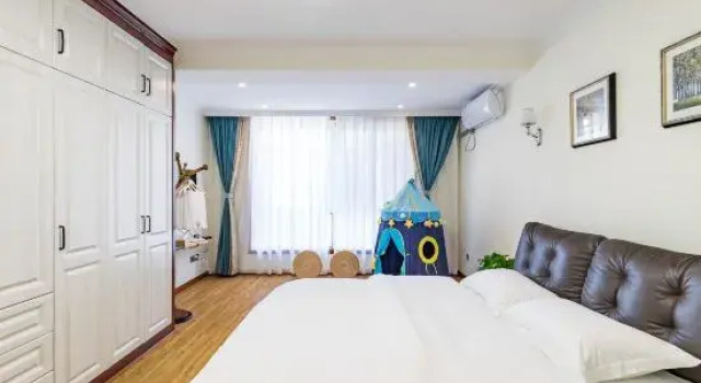 Люкс Deluxe с 4 комнатами Qingshanjian Homestay