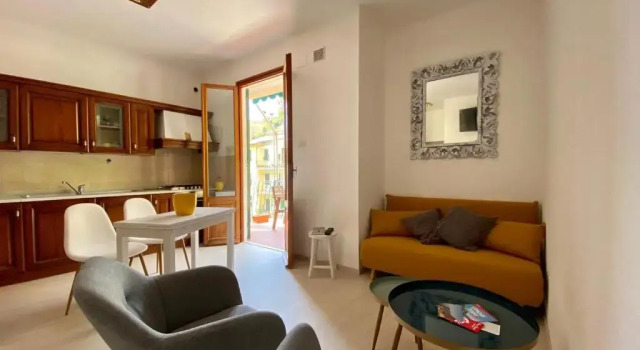 Oasi Eco Boutique Hotel, Забронировать Бутик-отель Отели в центре Леванто, в центре