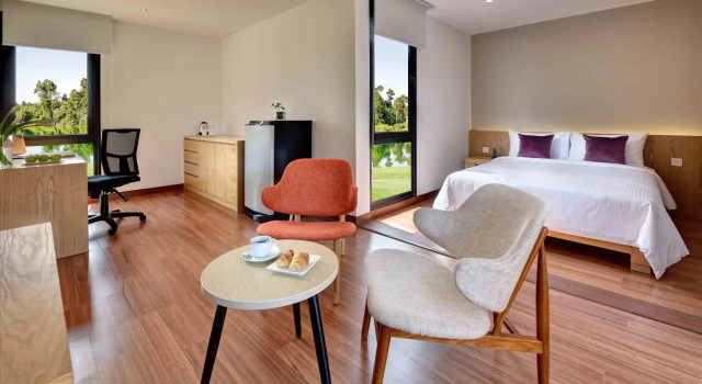 Номер Executive Lakeview Terrace Resort Pengerang