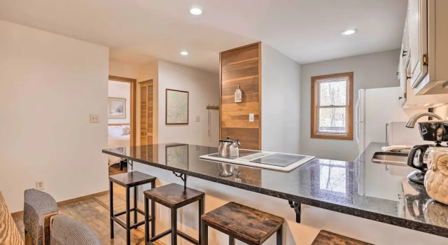 Private Balcony & Resort Perks: Silverthorne Condo, Book Ferieresort Resorthoteller i Vail Ski, Ferieresort