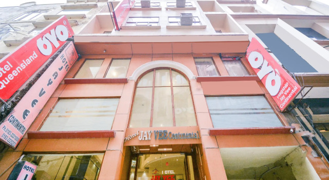 OYO 70316 Hotel Jay Vee Continental