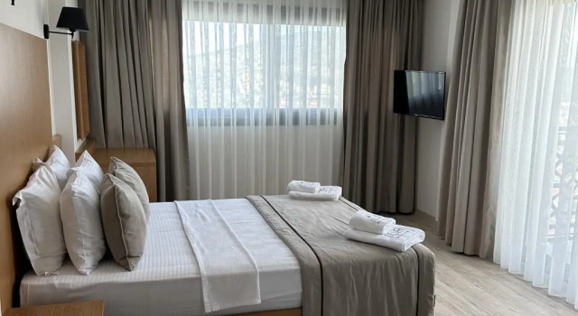 Nova Butik Hotel Çeşme, Забронировать Отель Отели Чешме с бассейном, рядом с Cesme Bus Terminal, Бассейн