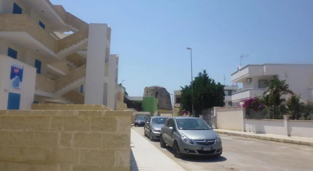 2 makuuhuonetta kellari Huoneisto Residence Rivamare Ugento