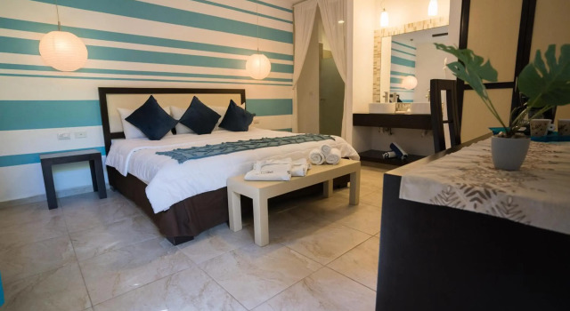 Posada Mariposa Boutique Hotel - 5th Avenue, Забронировать Бутик-отель Плая-дель-Кармен Кинтана-Роо, рядом с Пляжный клуб Mamitas
