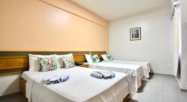 Hotel Lawrence, Забронировать Отель Недорогие отели Фос-ду-Игуасу, рядом с Country Club, недорого