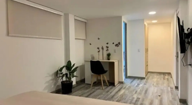 Deluxe Suite Hotel 86 Suites