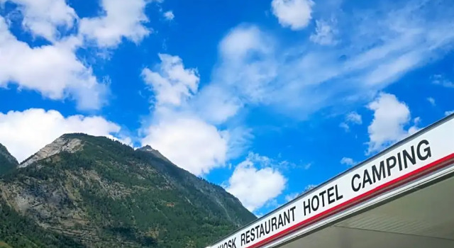 Simplonblick - Self Check-In Motel, 预订 汽车旅馆 拉龙 VIsp Ski