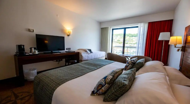 Трёхместный номер Superior с видом на море Hotel Le Grand Pavois