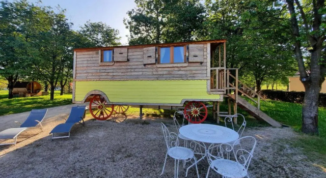 Roulottes au pied du Vercors, Reserva ahora Hotel Saint-Laurent-en-Royans Vercors