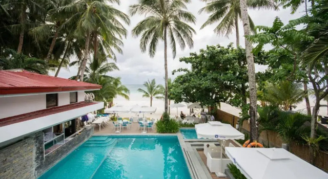 Двухместный номер Deluxe White House Beach Resort