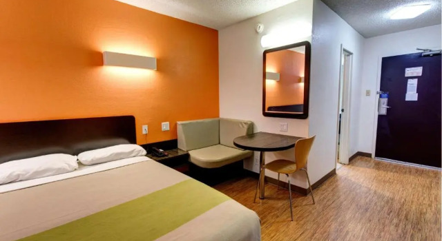 Standard- firedobbelt værelse Executive Inn & Suites