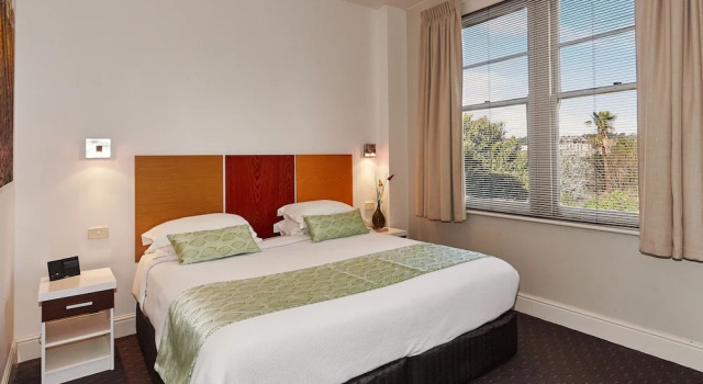 Standard Zimmer 2 Schlafzimmer mit Balkon Auldington Hotel