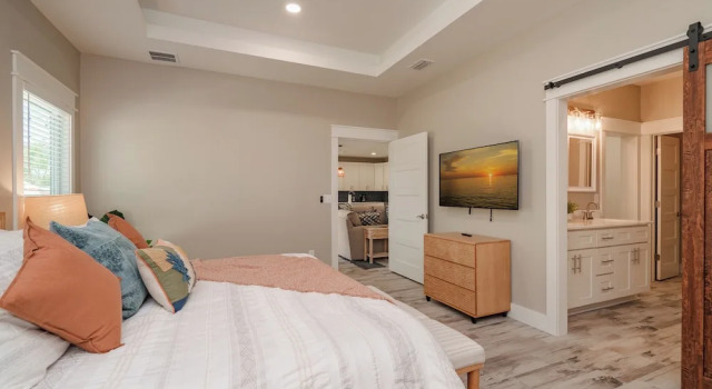 Vacay Vibes, Book Feriehus Upper Grand Lagoon Florida