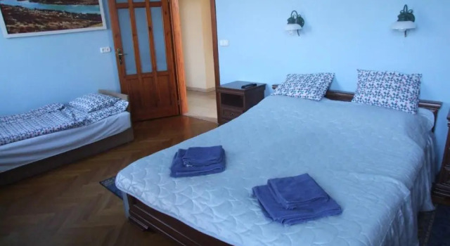 Art Guesthouse, Забронировать Отель 16. Арпадфёльд - Матиасфёльд 