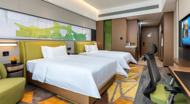 Hampton by Hilton Shenzhen Pingshan Station, Rezerwuj Hotel Hotele w Shenzhen z parkingiem, Parking