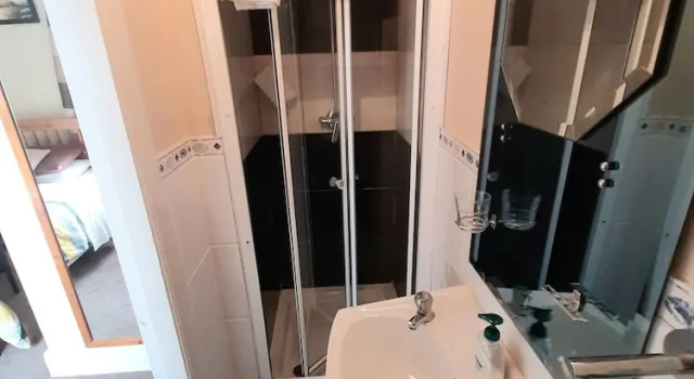 Одноместный номер Standard с видом на море Rathmore House Bed & Breakfast