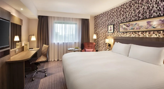 Номер Executive Leonardo London Heathrow Airport