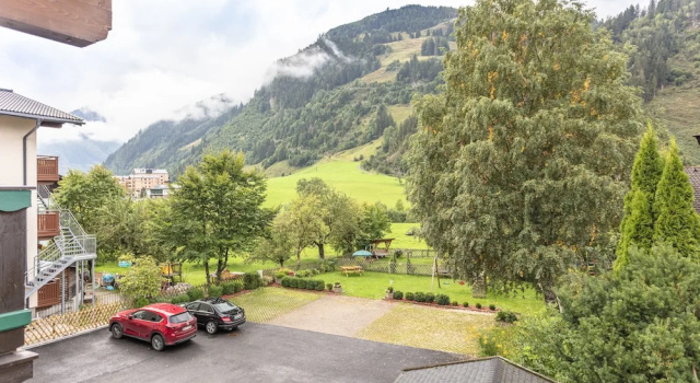 Номер Comfort с 2 комнатами с балконом и с видом на горы Frühstückshotel Birkenhof