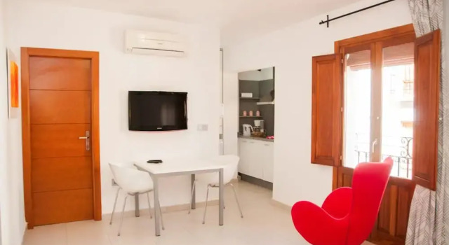 Happy 3 - Estudio Vistas A Calle